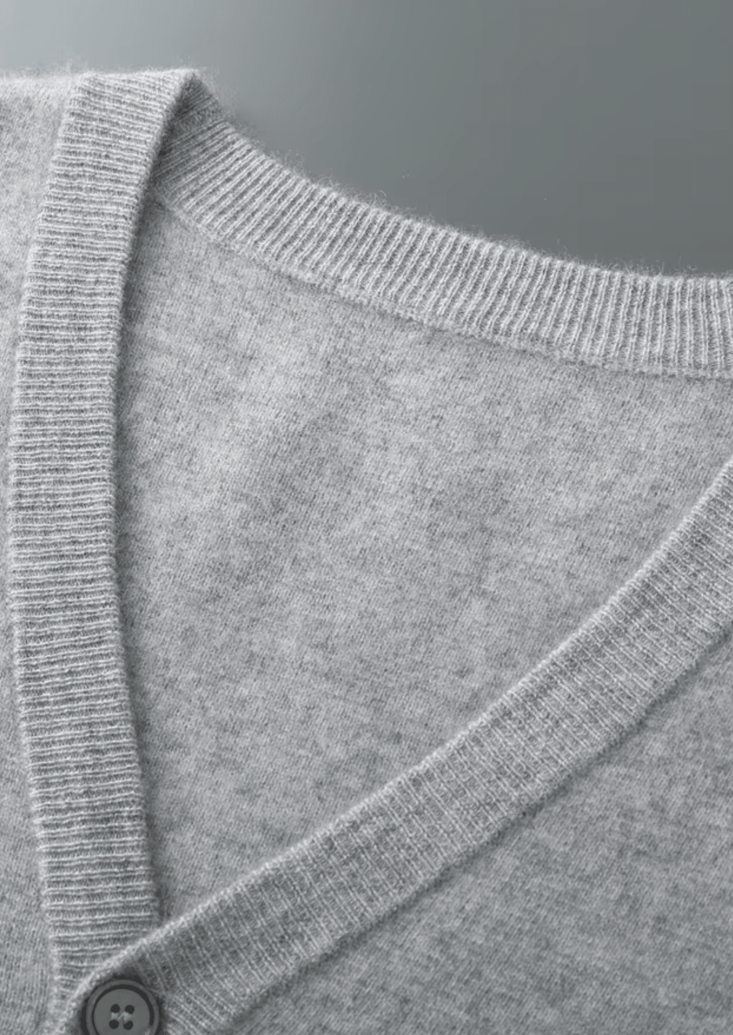 PURE EXTRA - FINE MERINO WOOL ESSENTIAL CARDIGAN - LORMIER - 