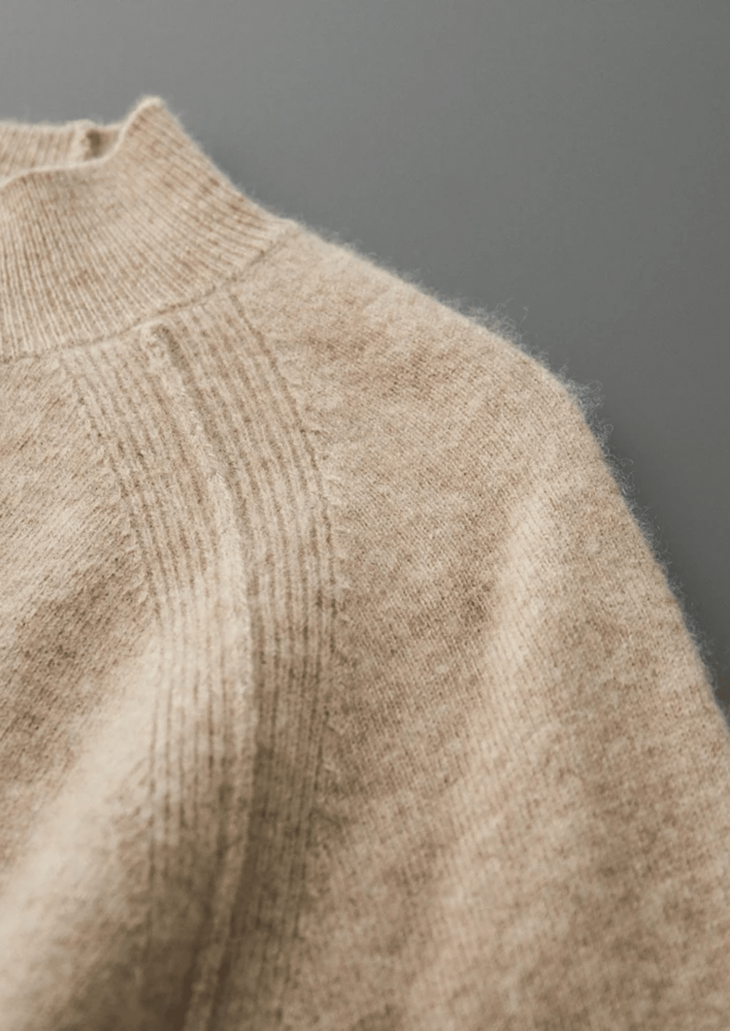 PURE EXTRA - FINE MERINO WOOL RAGLAN MOCKNECK - LORMIER - 