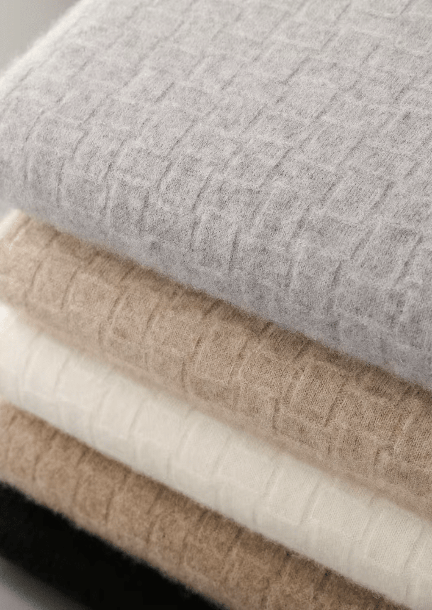 PURE EXTRA - FINE MERINO WOOL TEXTURED MOCKNECK - LORMIER - 