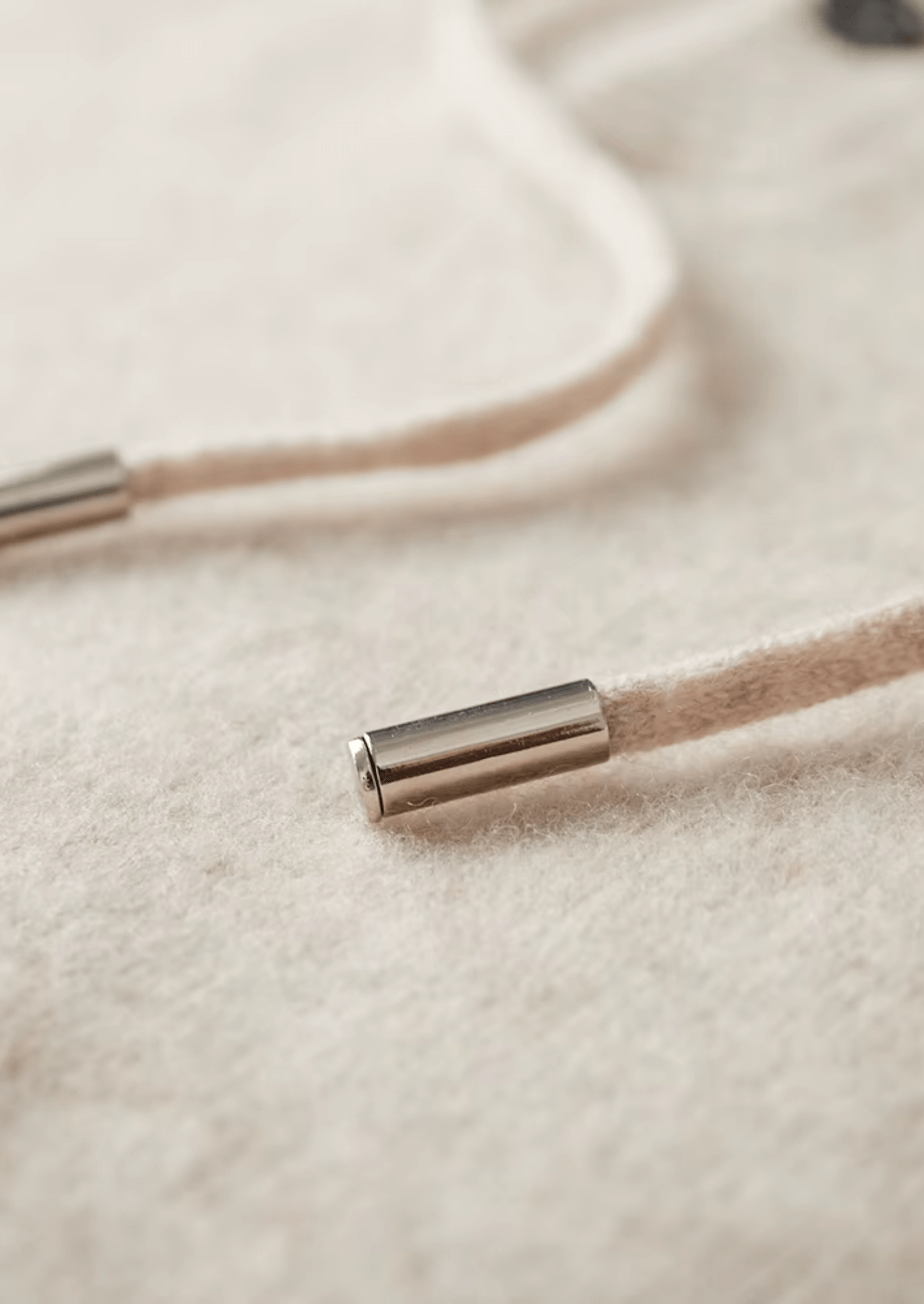 PURE MERINO WOOL BUTTON HOODIE - LORMIER - 