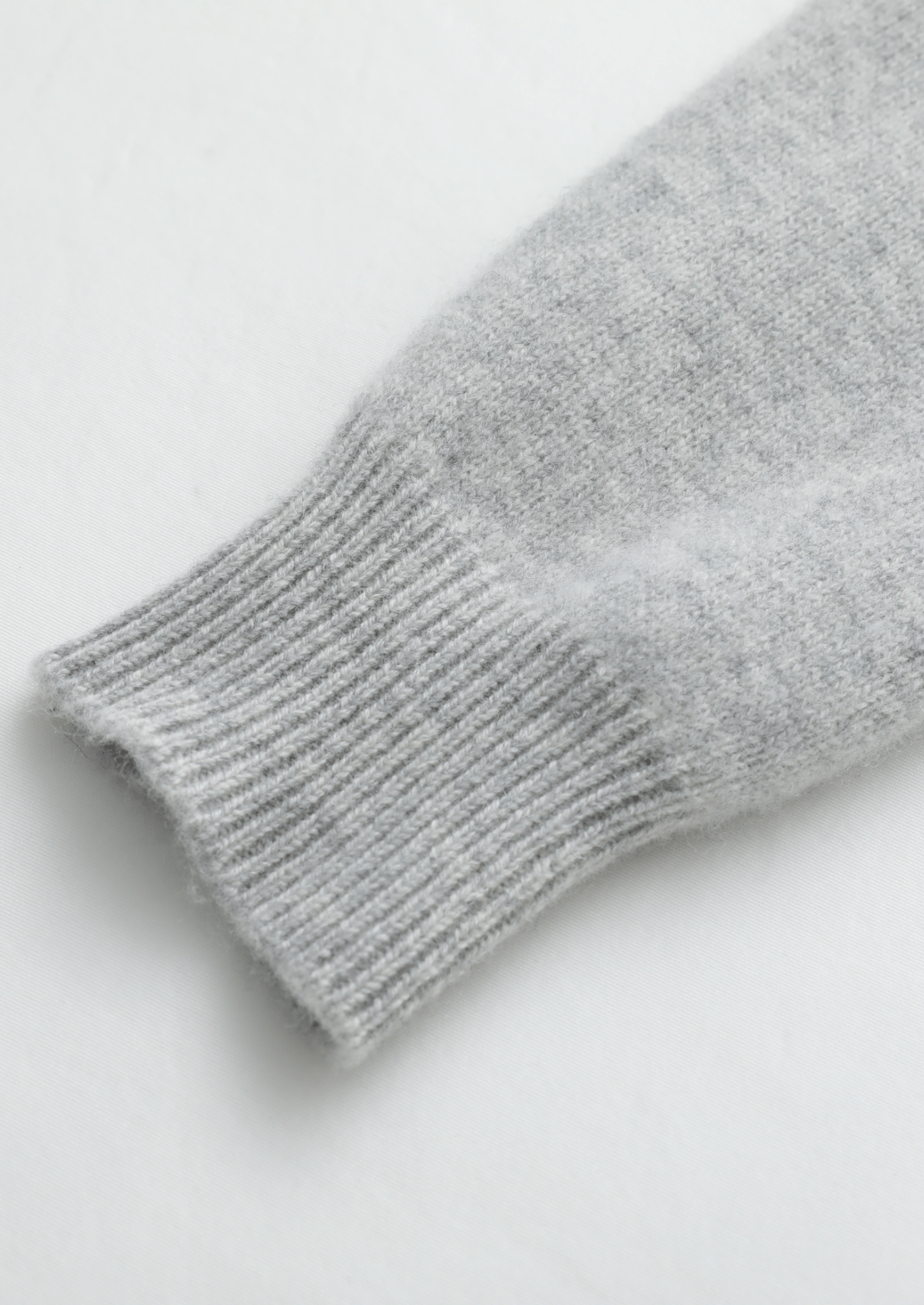 PURE MERINO WOOL LIGHT GRAY SET - LORMIER - 