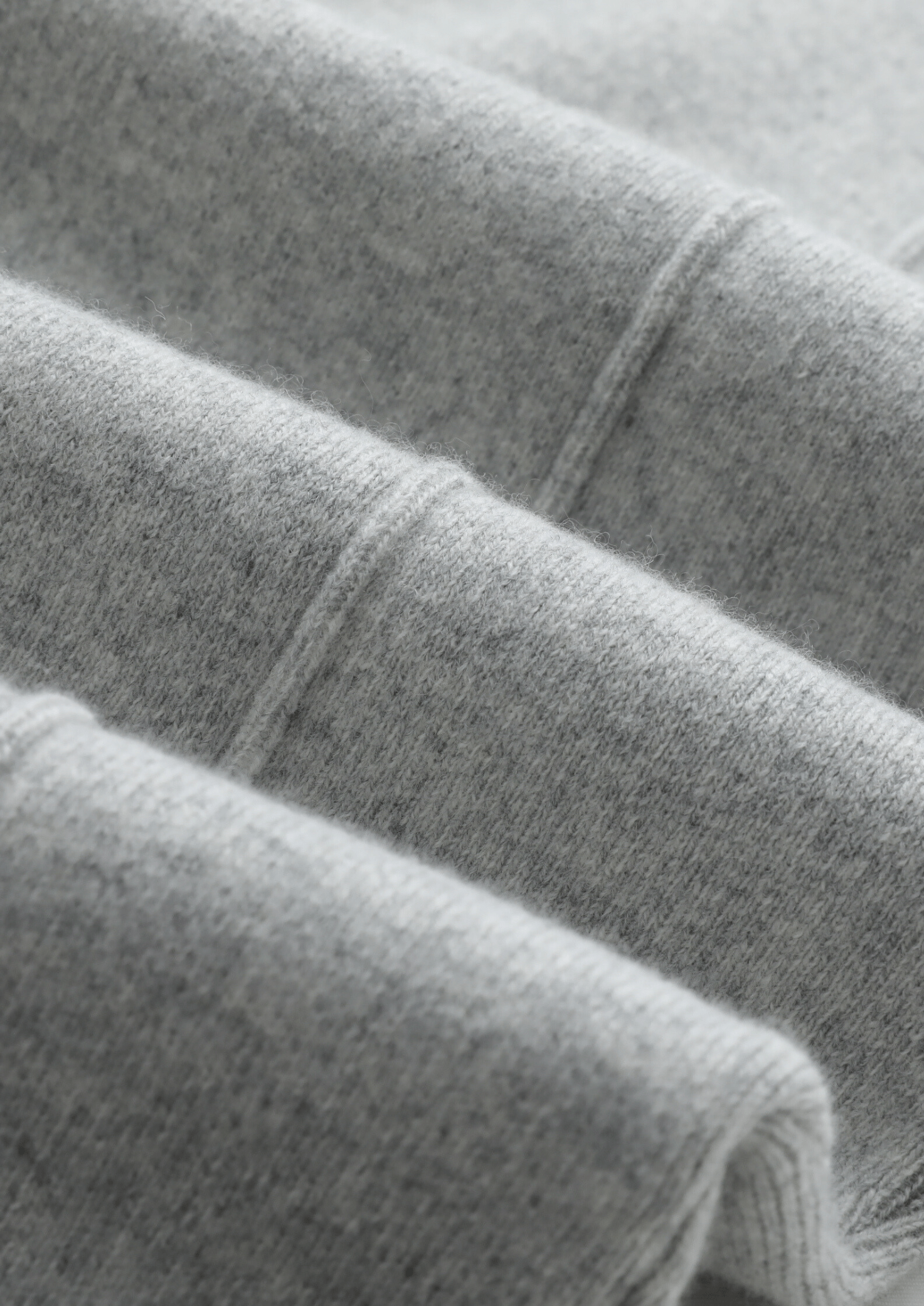 PURE MERINO WOOL LIGHT GRAY SET - LORMIER - 