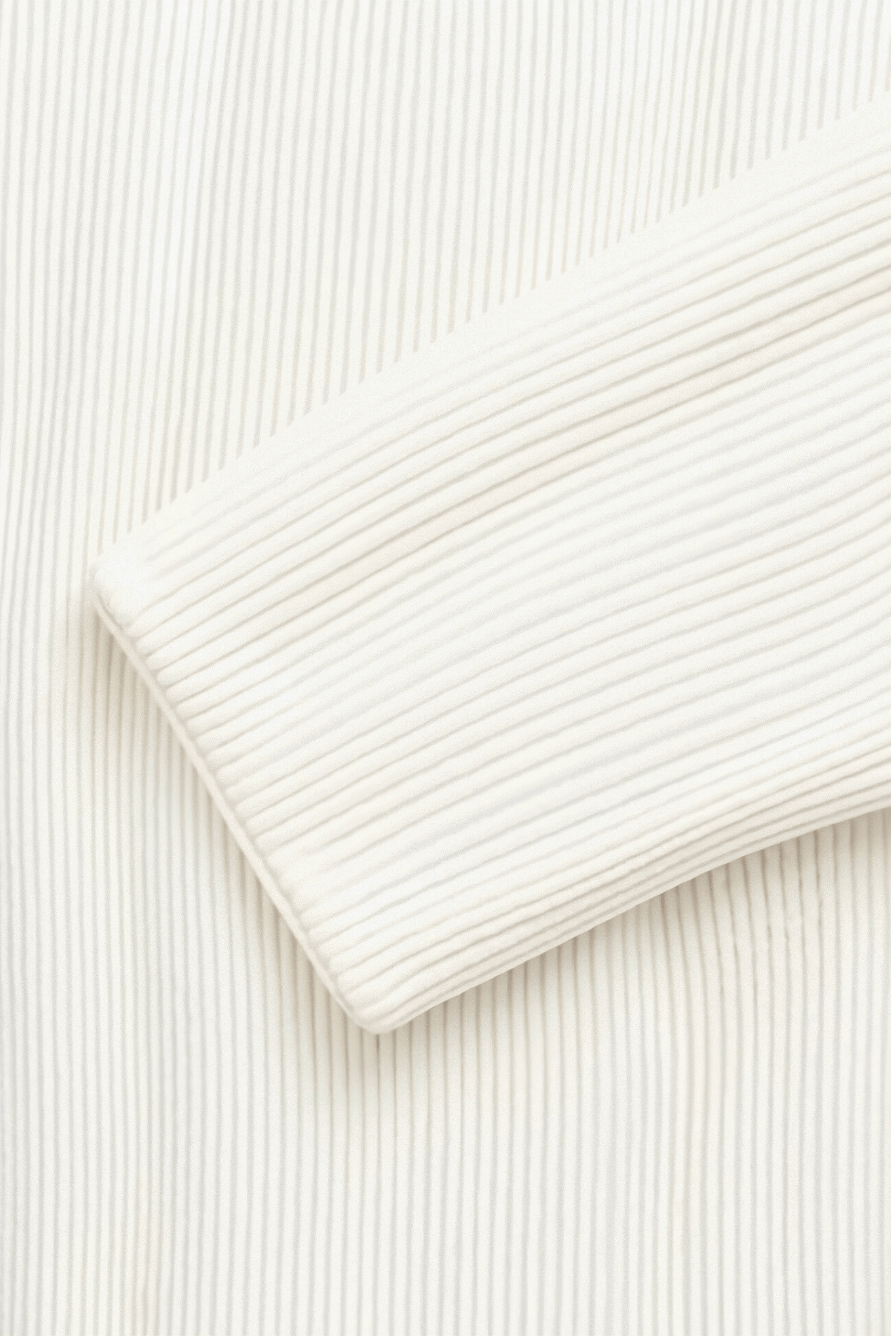 SOLID KNITTED CREW NECK CARDIGAN - LORMIER - 