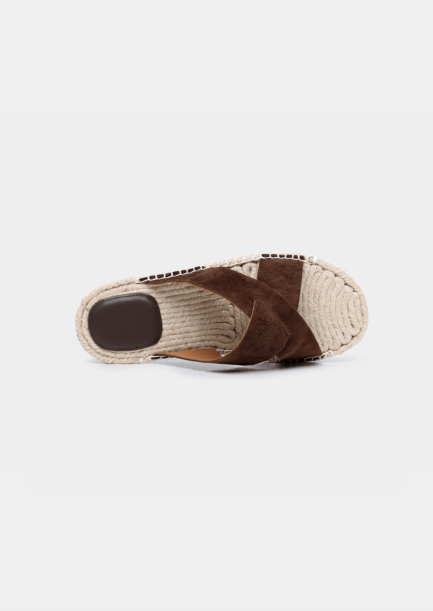 Classic brown suede sandals for men with durable rubber soles and artisanal jute detailing.