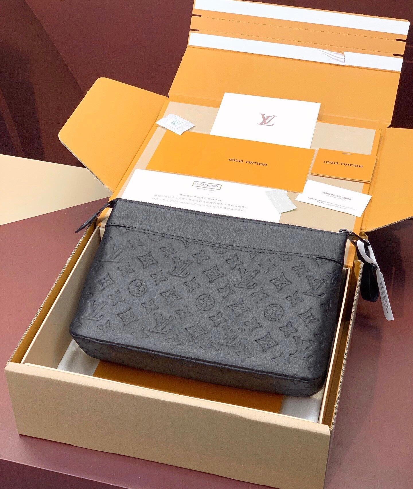 Selected Variant Image