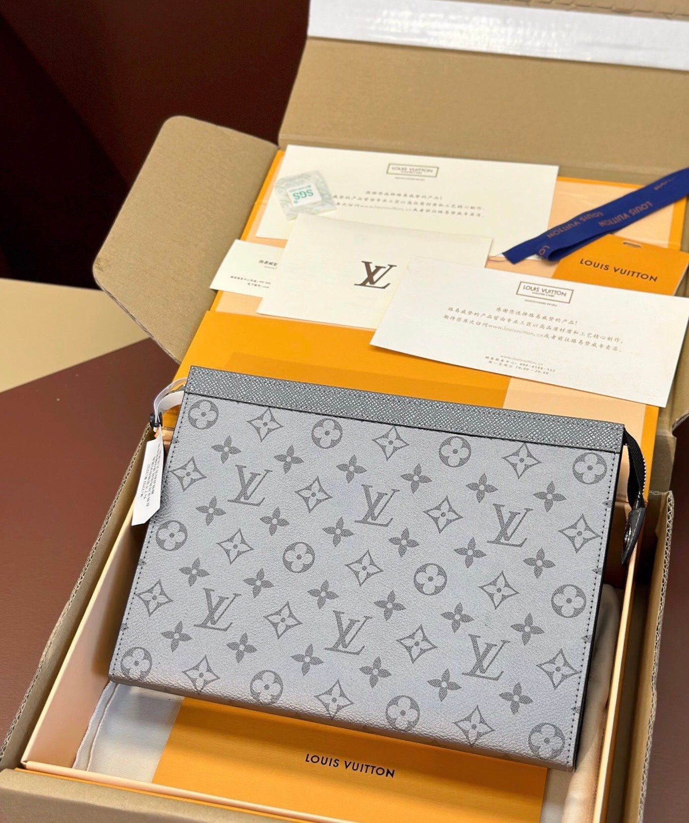 Selected Variant Image